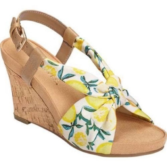 aerosoles platform sandals